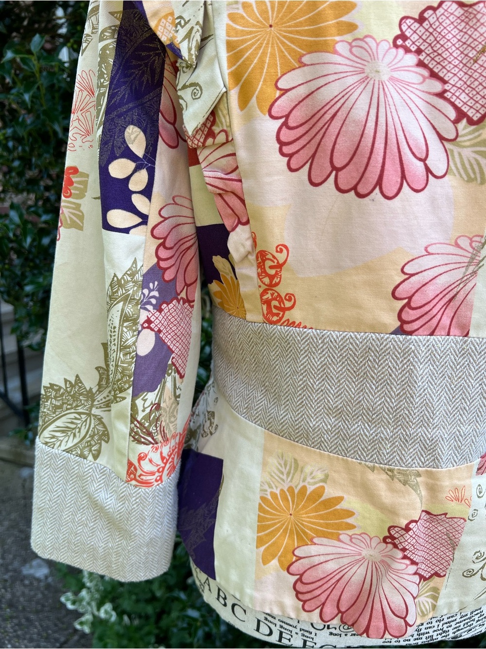 Anthropologie elevenses Floral Patchwork Wrap Blazer in Purple & Cream 8 - Picture 9 of 16